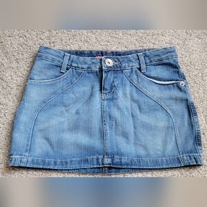 Casual Blue Mini Skirt for Everyday Style